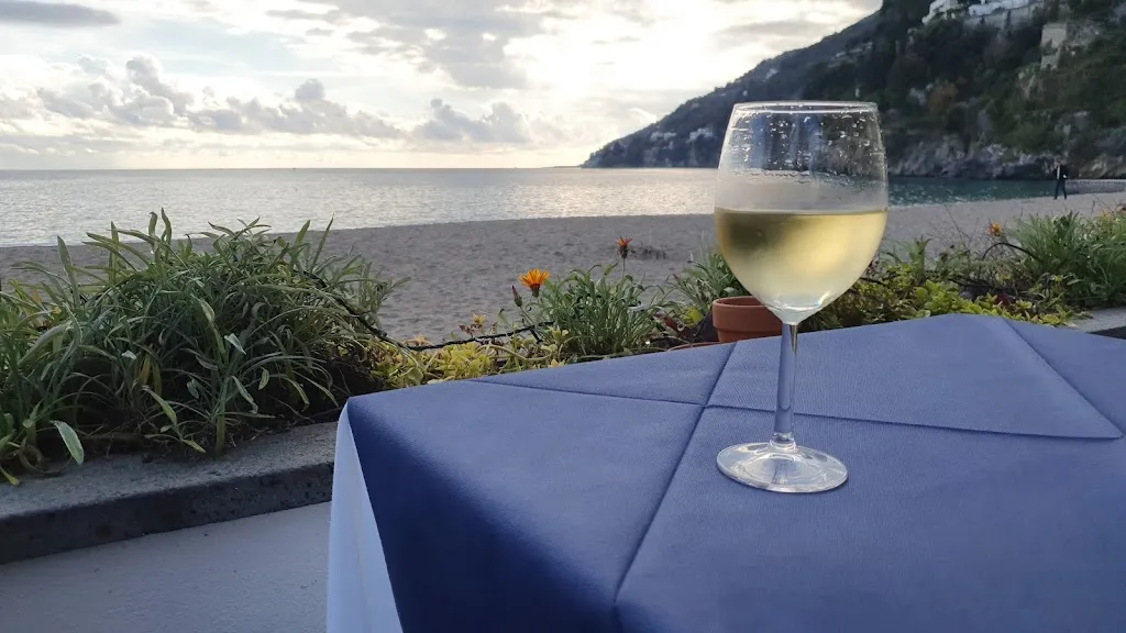 Paolo Giugliano Auricchio_Risorgimento_Vietri sul Mare_review