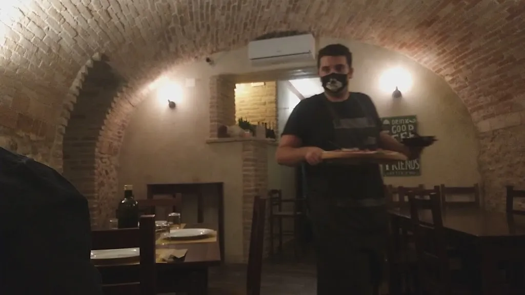 Osteria 1851 - Vineria & Birreria_Nocciano_slider_image_2