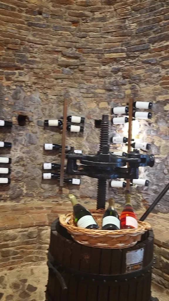 Mopae'_Nocciano_slider_image_2