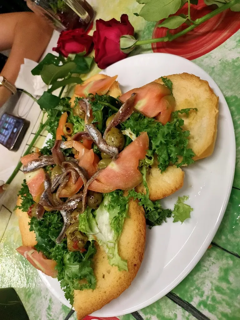 Widya LESTARI_Russo Amalfi Coast_Vietri sul Mare_review