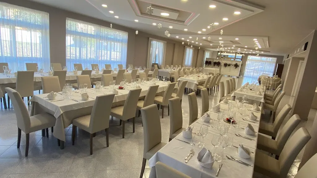 Ristorante Pizzeria da Remo Nocciano restaurant in Nocciano