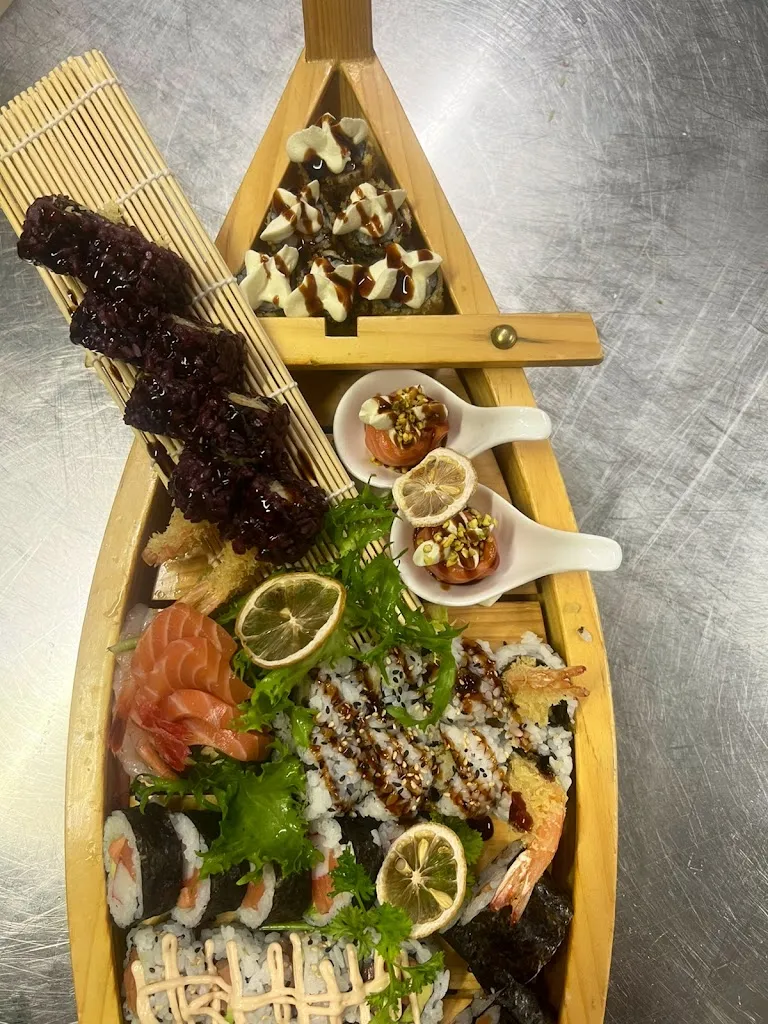 Ye Sushi Restaurant restaurant in Villa Literno