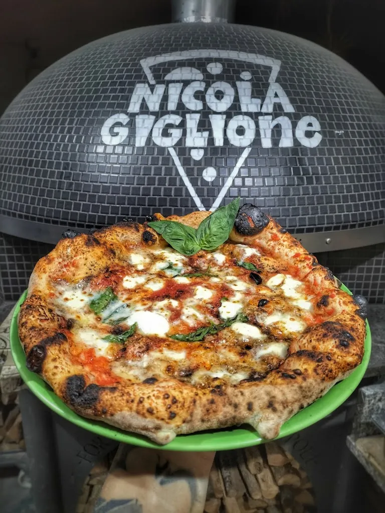 Pizzeria Giglione_Villa Literno_slider_image_2