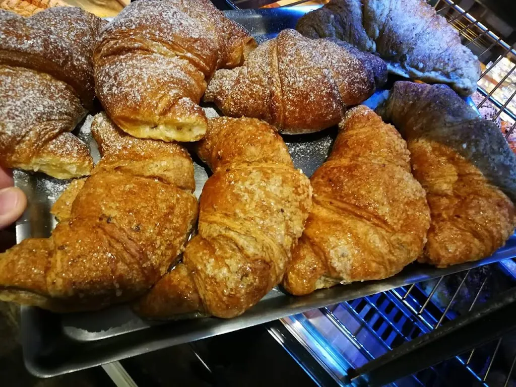 Ambiente Cafe_Villa Literno_slider_image_2