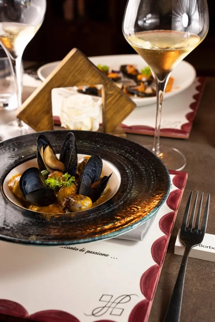 Borbonika Napulitan Restaurant_Vomero_slider_image_3