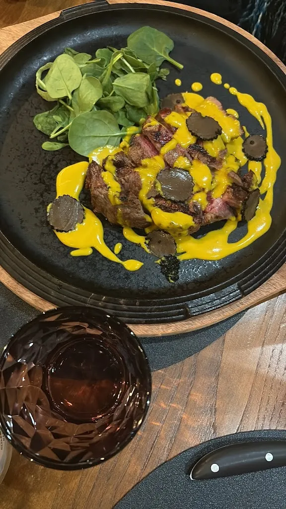 Simona_Màgifra Gourmeat Tap-Room, Aperitipico, Braceria, Pizzeria Gourmet, Ristopub, Gluten Free, Eventi, craft food & drink shop_Vitulazio_recensione