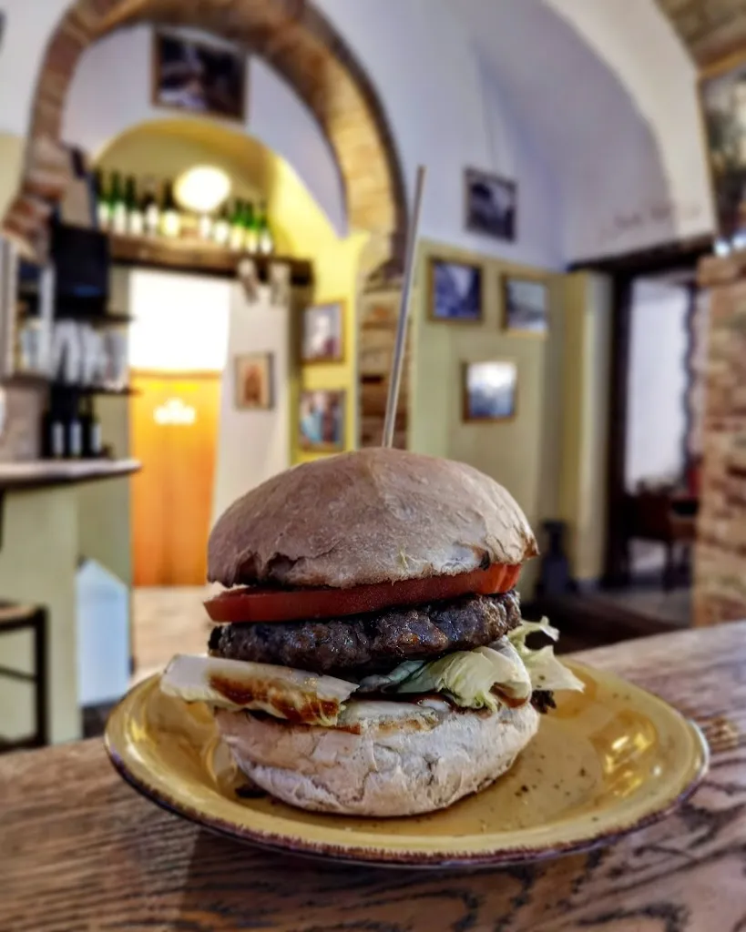 Birreria degli Artisti_Notaresco_slider_image_3