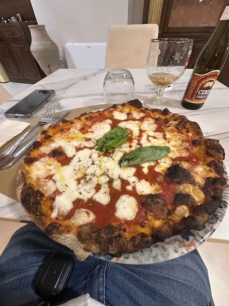 Marco Messina_Veterale pizzeria_Volturara Irpina_review