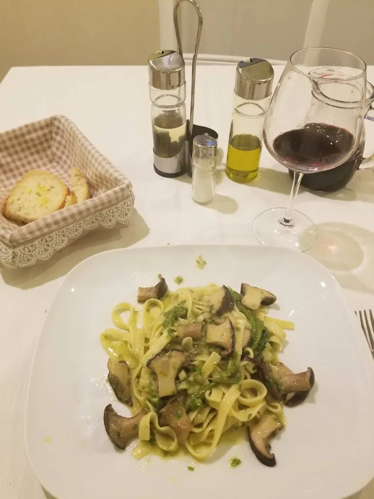 Moonlight Sonata (Teal Muah)_Trattoria Pizzeria “Rosa”_Zungoli_review