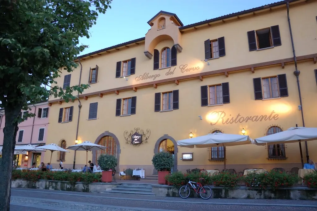 Albergo Ristorante Il Cervo Restaurant in Agazzano