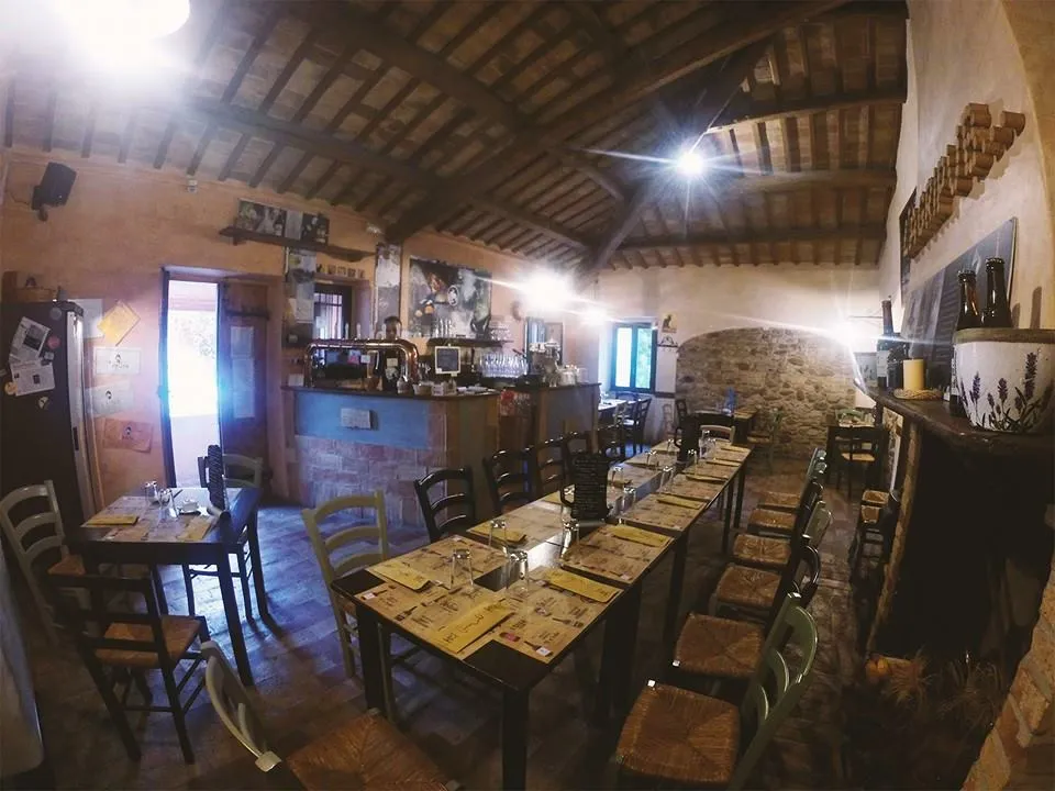 L'AgriPub Opperbacco restaurant in Notaresco