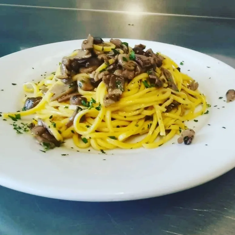 Albergo Ristorante Berzolla - Albareto_Albareto_slider_image_2