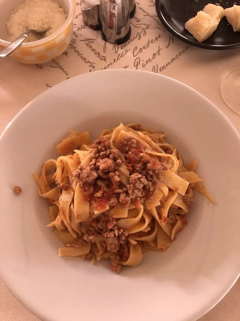 Lecocq Ysaline_Bar Trattoria Arcibaldo di Gozzi Gabriella_Alseno_review
