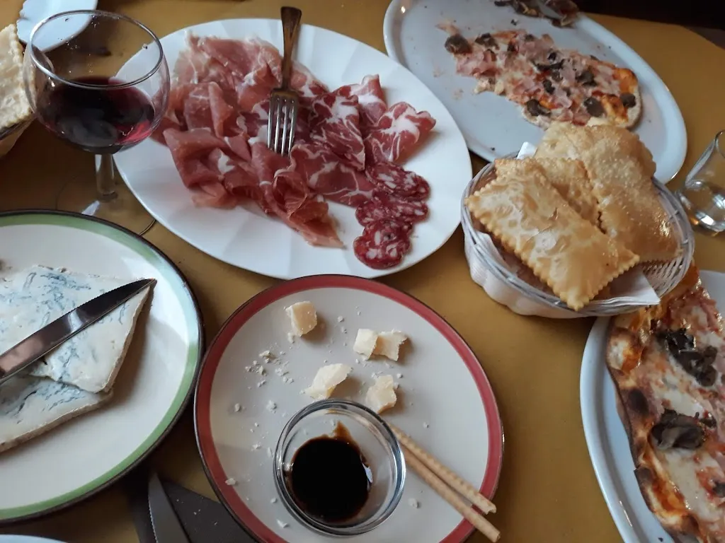 Andrea Muznik_Osteria Gost E Lambrosc_Albinea_review