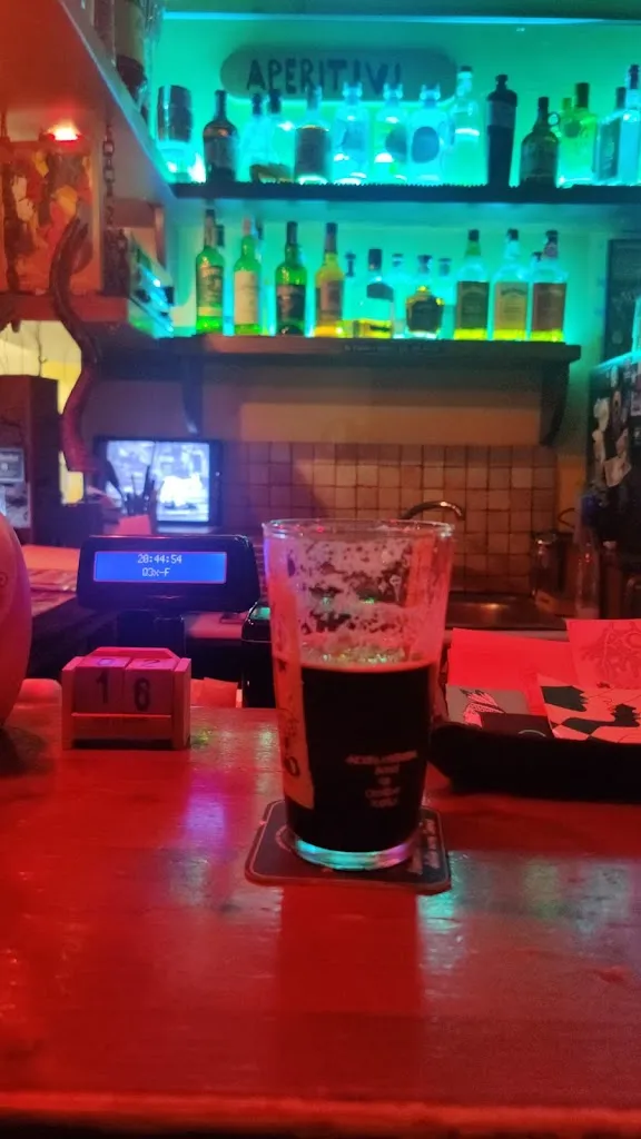 Morrison Hotel -PUB- Arceto restaurant in Arceto