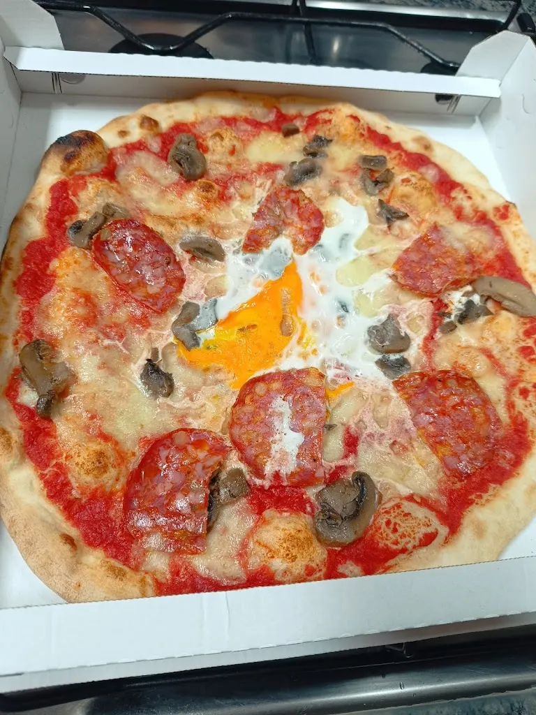 Pizzeria Luna Rossa da Franco restaurant in Arceto