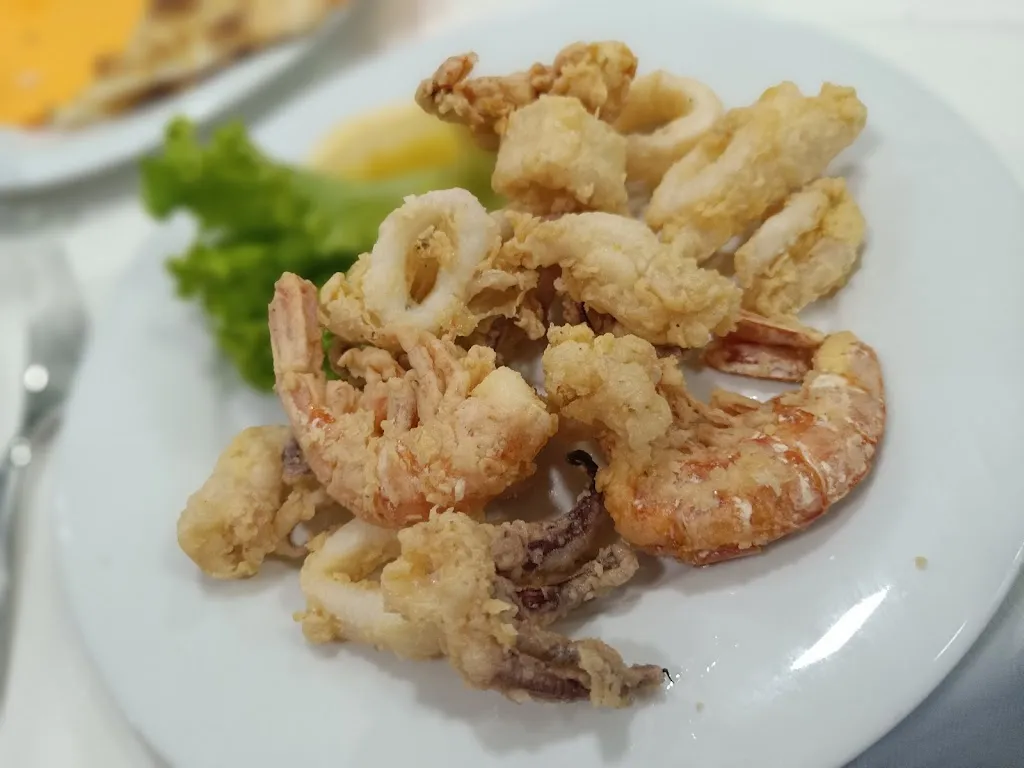 Alessandro Crotti_Pizzeria Luna Rossa 2_Arceto_review