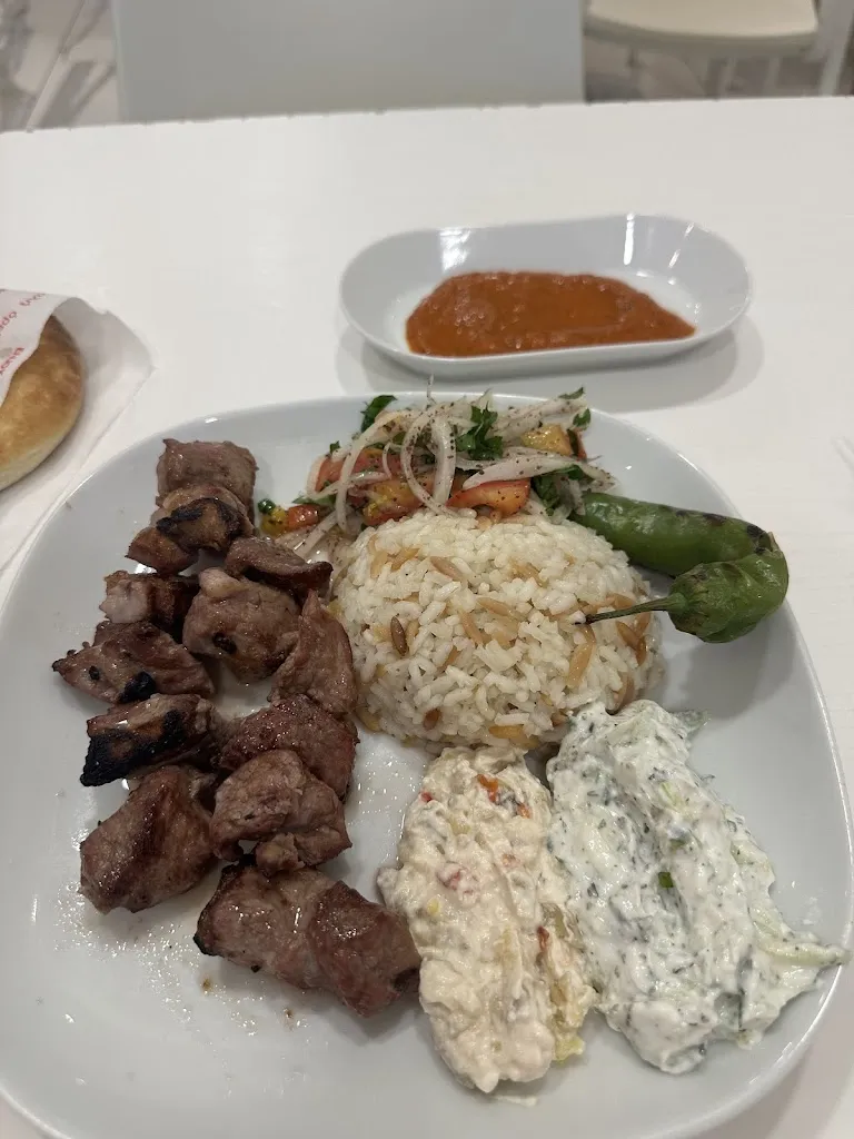 JJJ J_İstanbul city grill Kebab Pizzeria_Anzola dell'Emilia_recensione