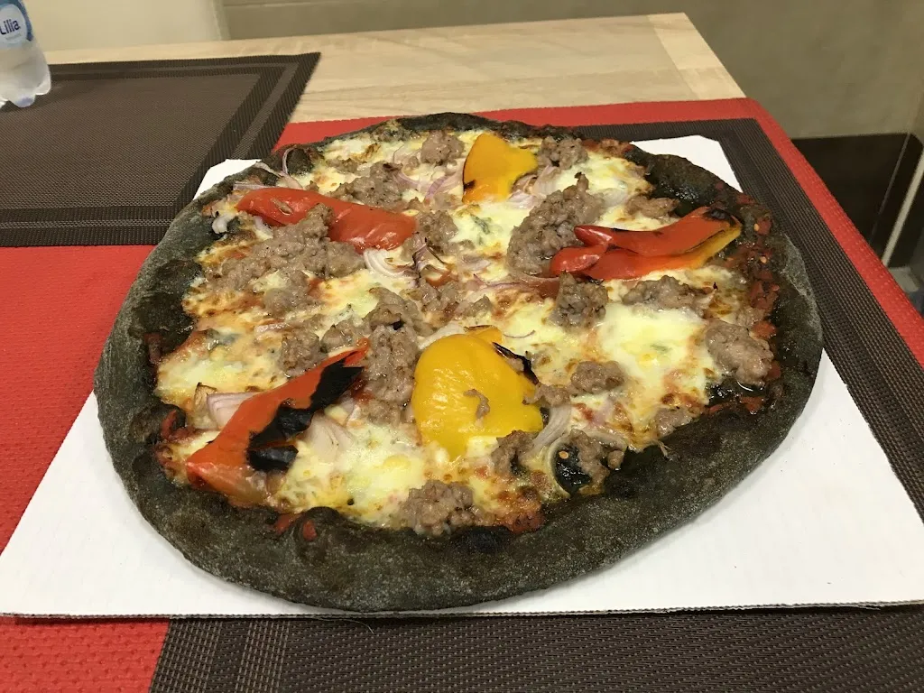 Pizzeria L'è Bon Da Mat_Anzola dell'Emilia_slider_image_2