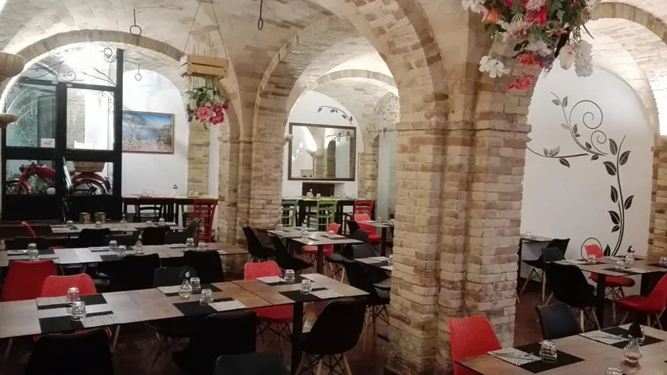 Pizza & Cor Mosciano Sant'Angelo restaurant in Mosciano Sant'Angelo