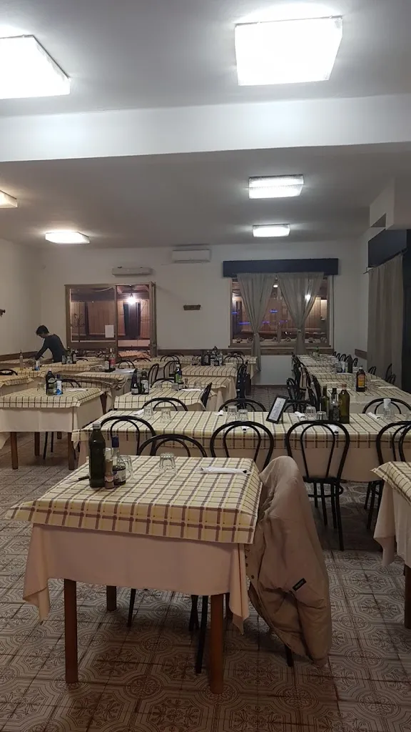 Motel Ristorante Palazzina dei fratelli Lopo. Pizzeria ristorante a Anzola dell'Emilia