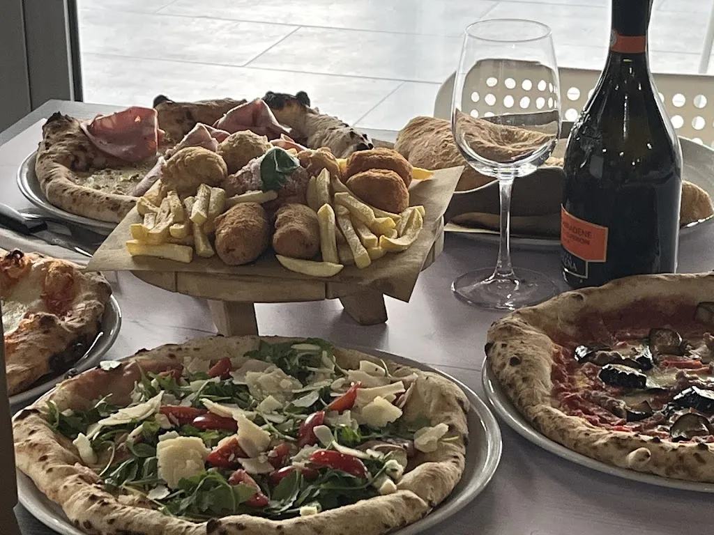 Elena S2_Parfin Pizzeria_Anzola dell'Emilia_review