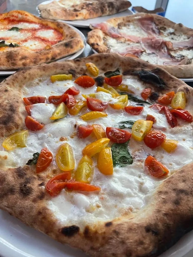 Parfin Pizzeria_Anzola dell'Emilia_slider_image_3