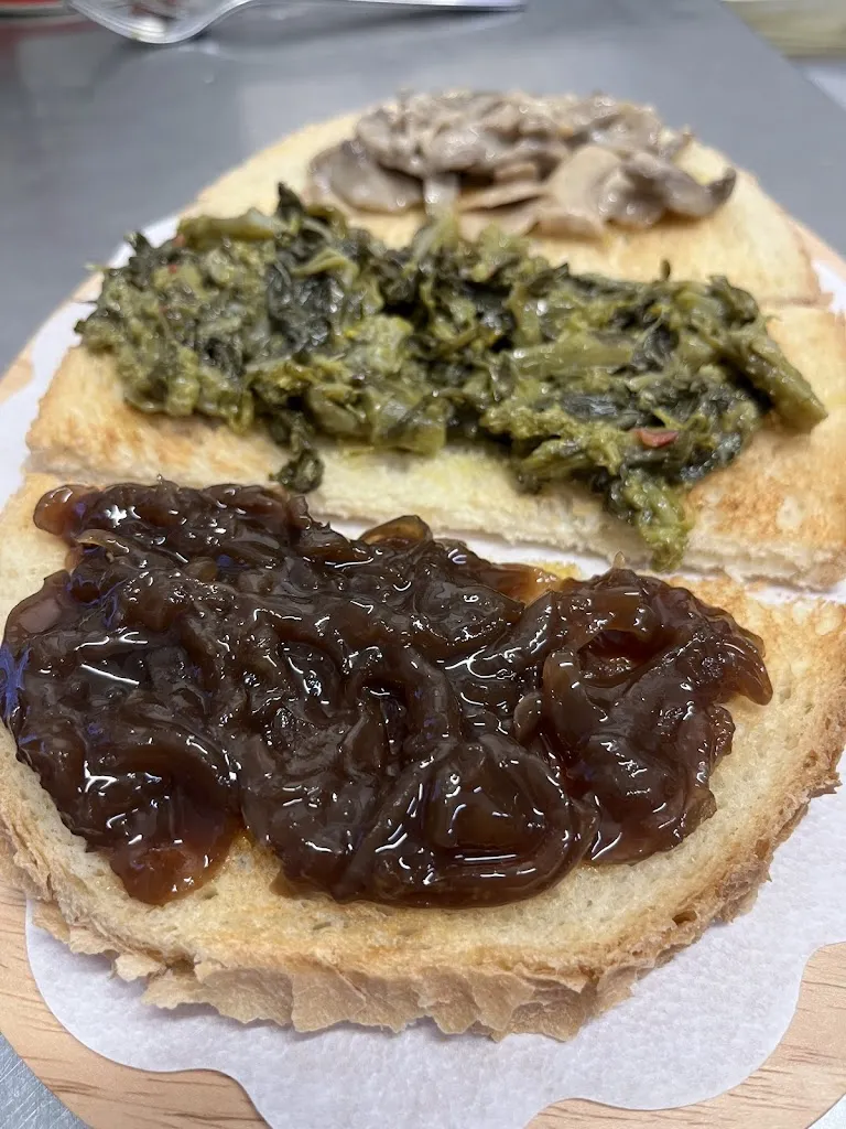 Pettius Bar Trattoria_Altedo_slider_image_3