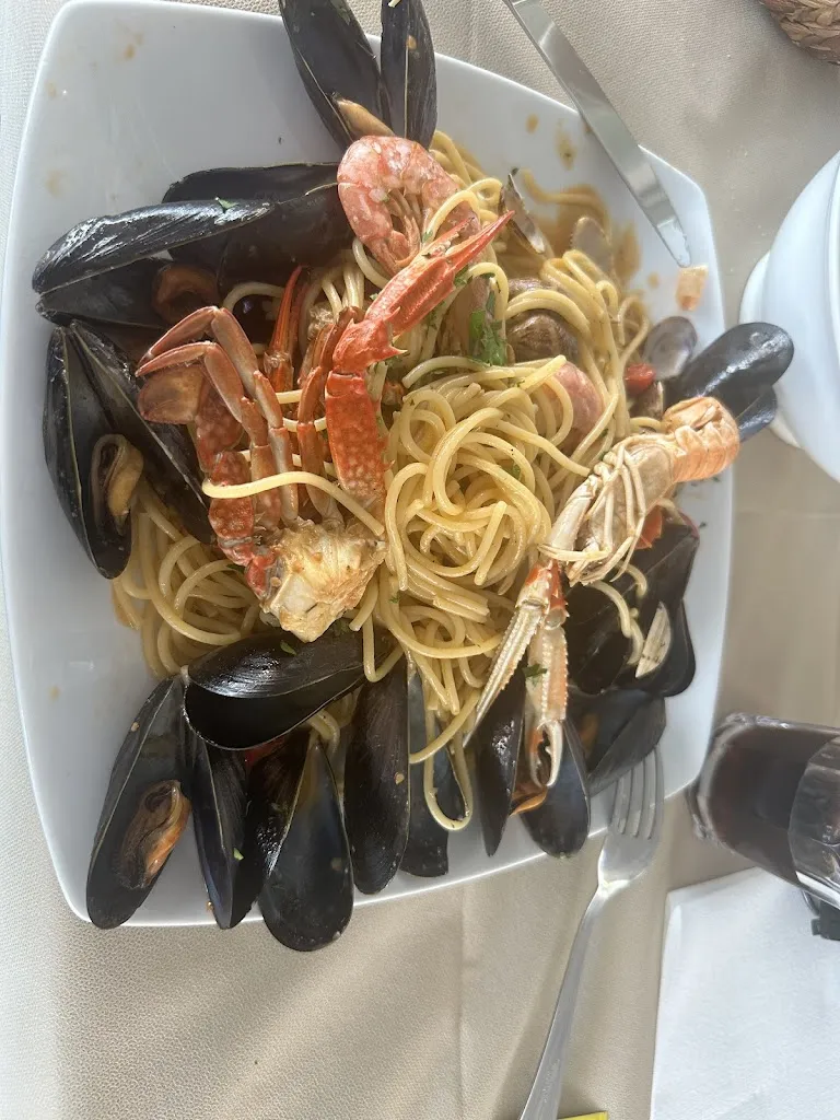 Jorge Alberto Medina Galindo_Bar Trattoria Da Chiara_Altedo_review