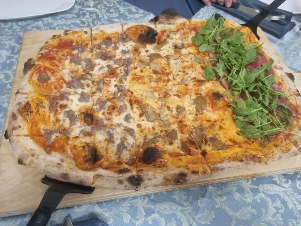 Pizzeria I Moschettieri_Altedo_slider_image_3