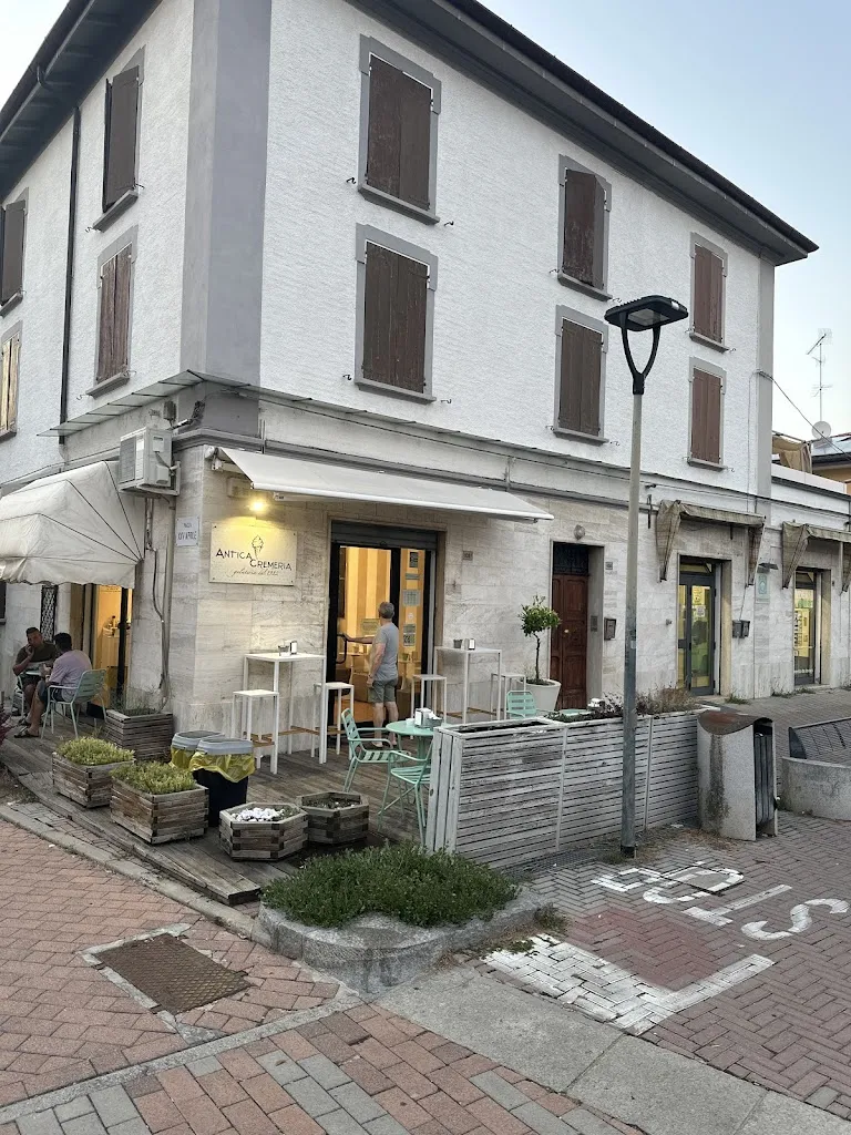 Antica Cremeria_Altedo_slider_image_3