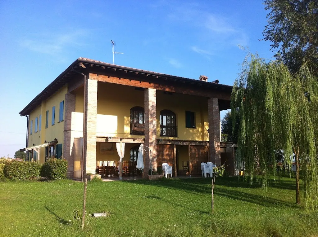 Corte Dei Gelsi restaurant in Altedo