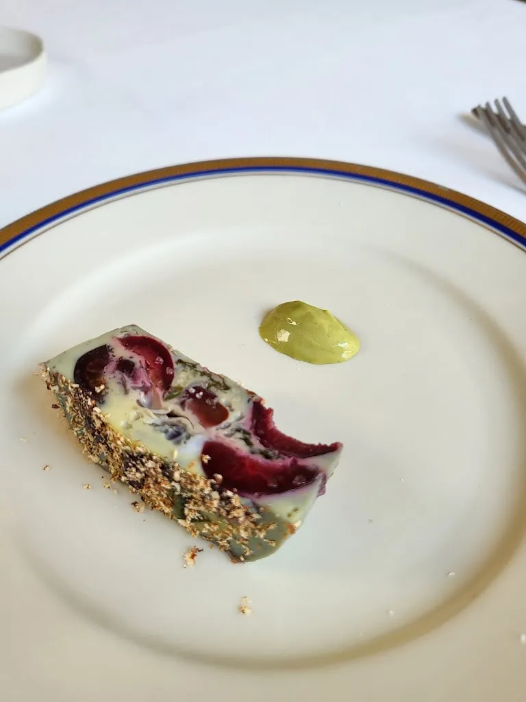 Maja Kosir_L'Argine a Vencò_Argine_review