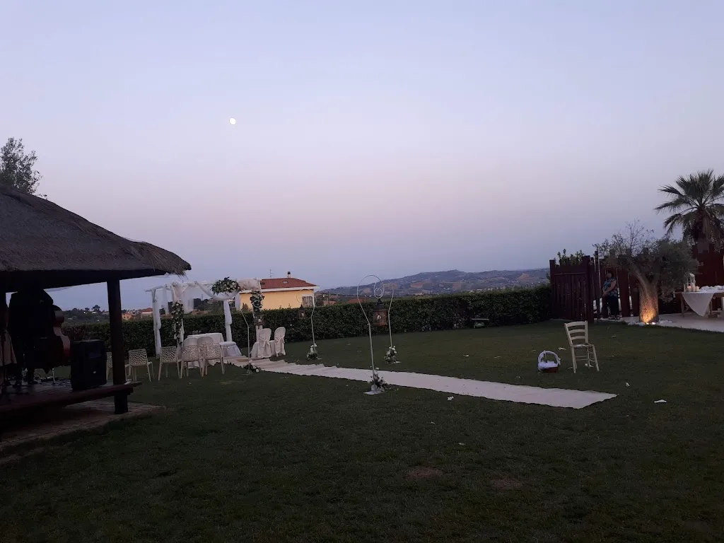 Cornelia Garrett_Casa De Campo - Residenza di Campagna_Mosciano Sant'Angelo_recensione