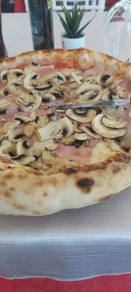 Luca “Pedro” Pedroni_La Locanda Della Posta Di Santoro Vincenzo_Argelato_review