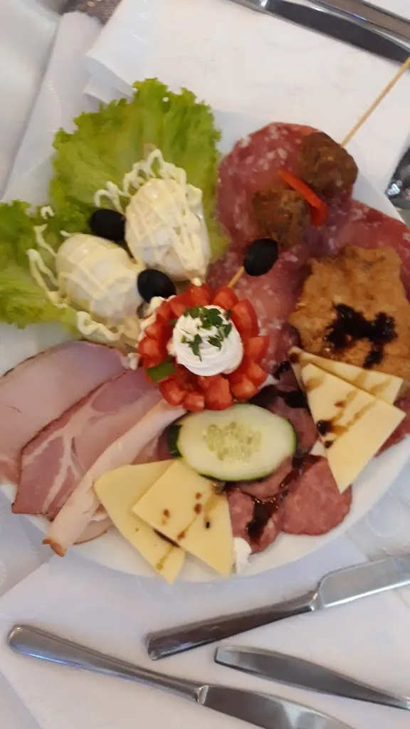 Lilly Amariei_Europa Club Ristorante_Argelato_review