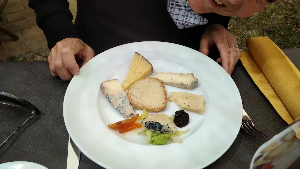 Mark Riddell_Osteria di campagna - Casale delle Arti_Mosciano Sant'Angelo_review