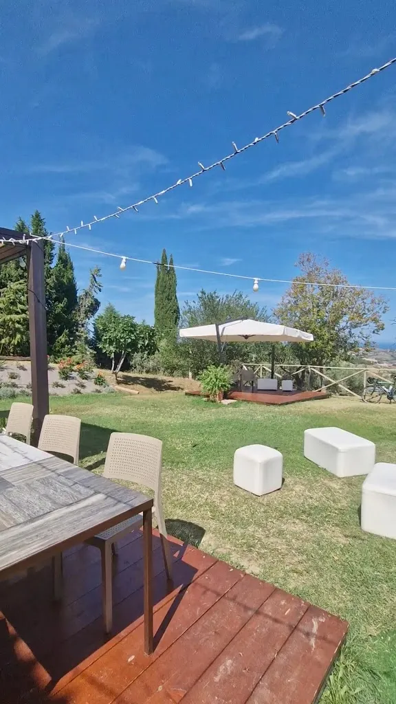 Osteria di campagna - Casale delle Arti_Mosciano Sant'Angelo_slider_image_2