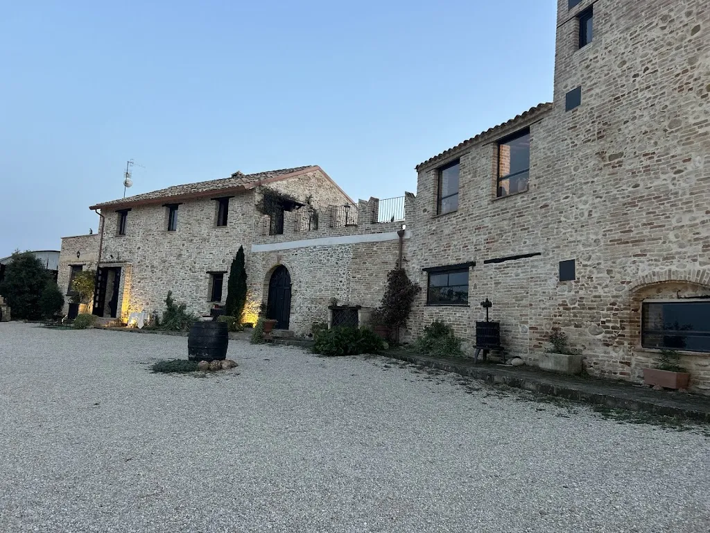 matt Bianchini_Castello di Petecciano BeB_Mosciano Sant'Angelo_review