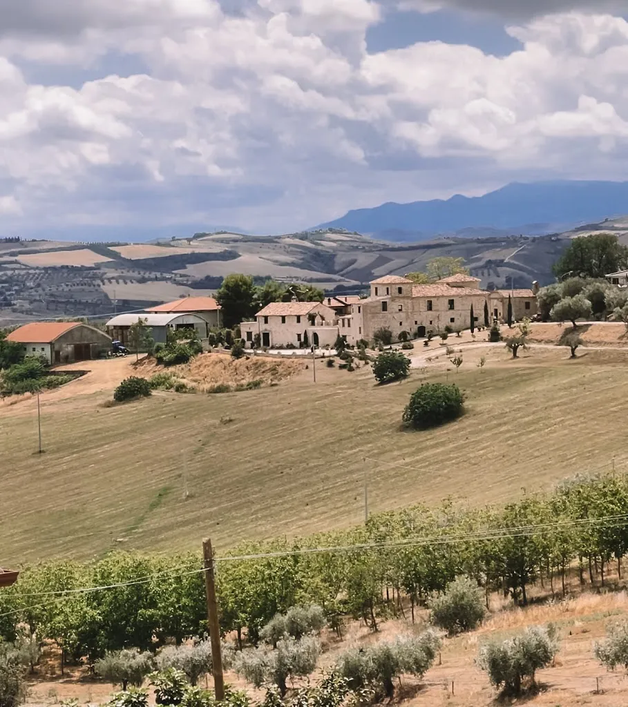 Julia Korobii_Castello di Petecciano BeB_Mosciano Sant'Angelo_review