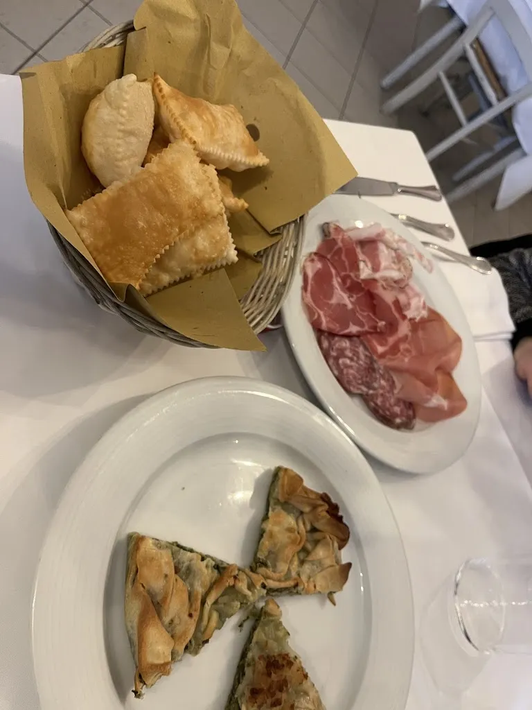 Menu_La Pieve ristorante_Bagnolo in Piano_image_6