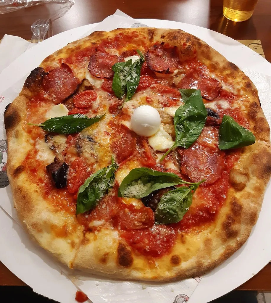 Antonio Bruno_Strapizzami_Bagnolo in Piano_review