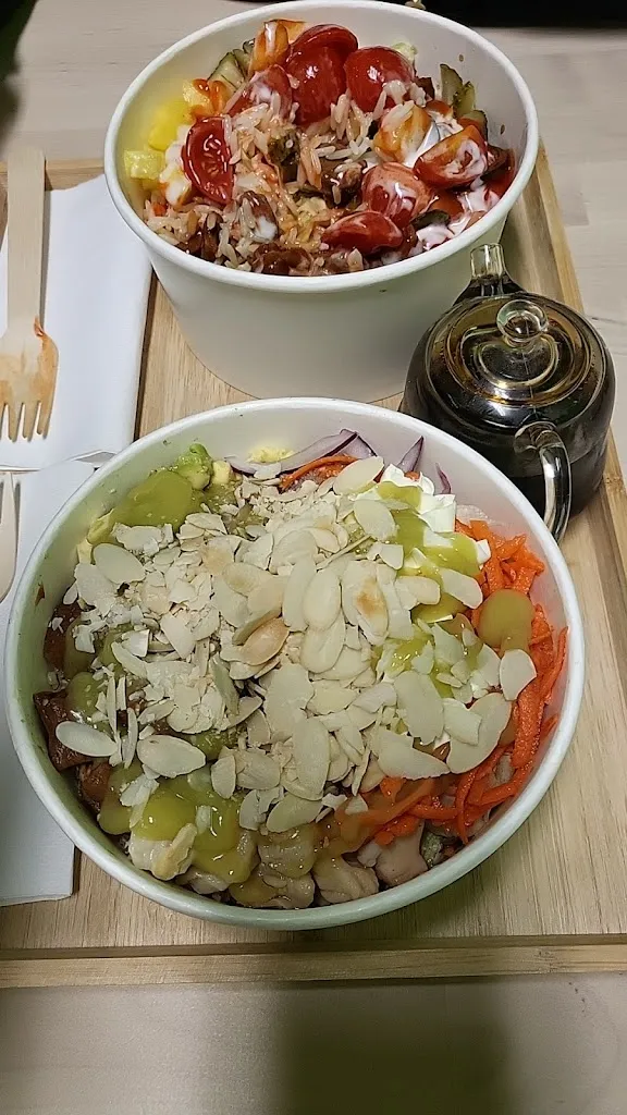 Joilson De Araujo Alcantara_Yumix Poke & Noodle - Bagnolo_Bagnolo in Piano_review