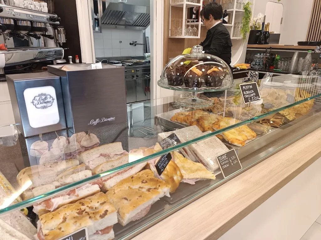 Bar Cafè Amilì Bagnolo In Piano_Bagnolo in Piano_slider_image_3