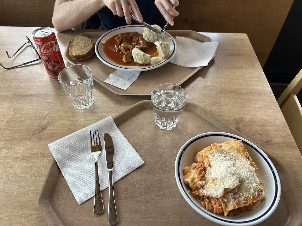 Andrea Marangon_Unterhornhaus_Barbiano_review