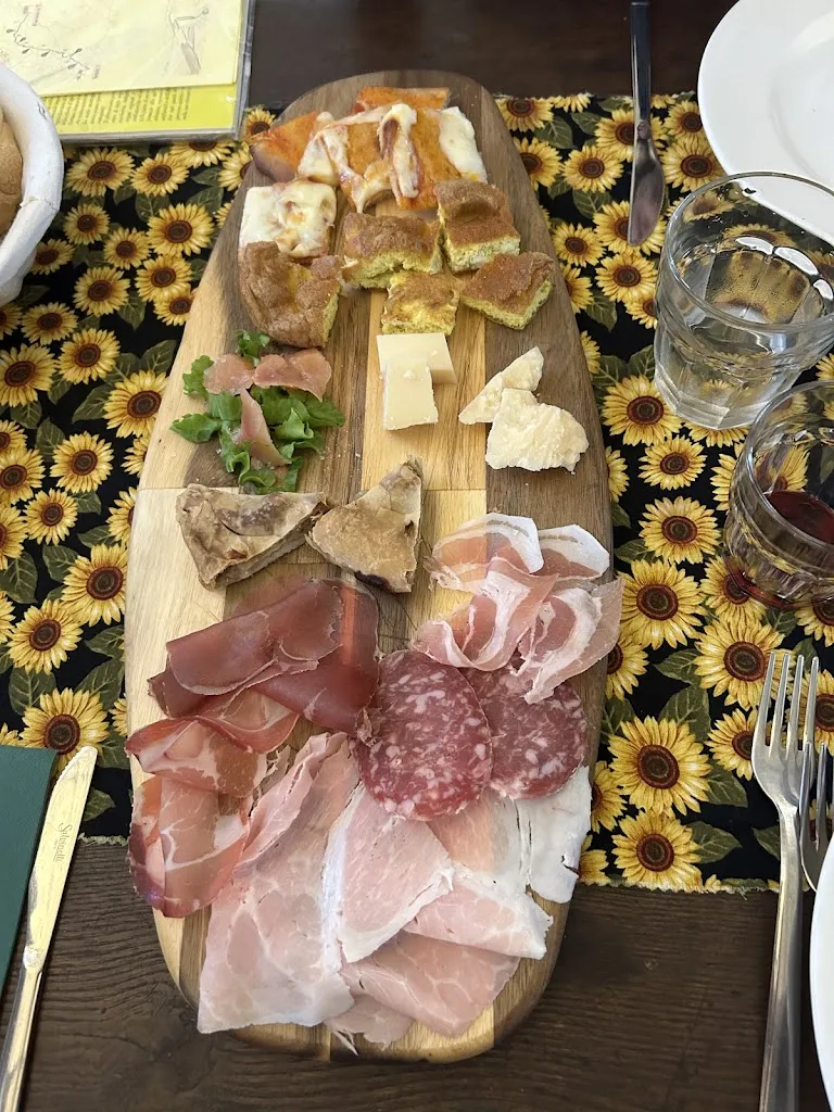 davide mariani_Agriturismo Podere Barzia_Bardi_review