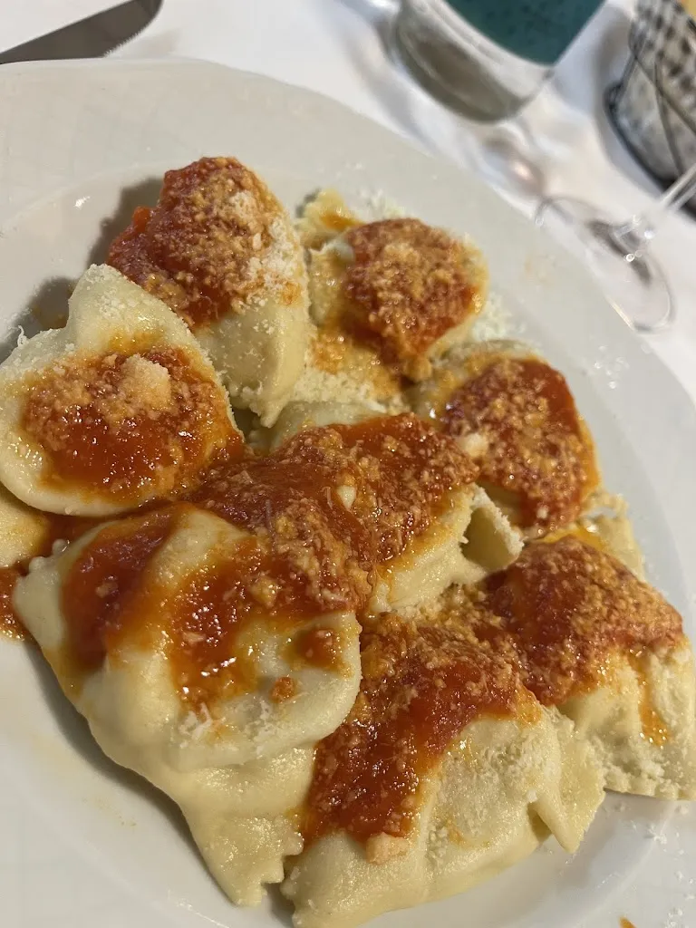 Trattoria Casale Mariposa - Cucina sarda_Basilicanova_slider_image_3