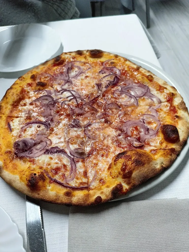 Cinzia Bernuzzi_Ristorante Pizzeria La Capannina_Basilicanova_review