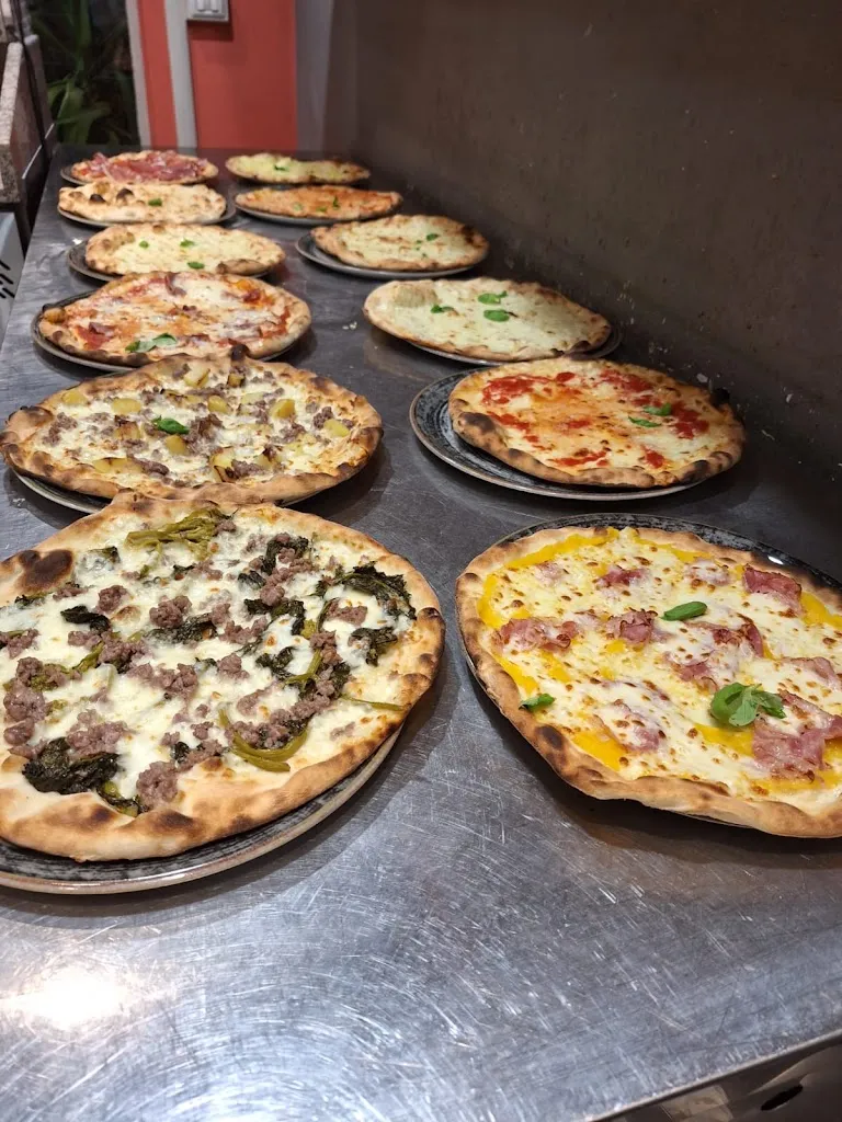 Pizzeria da Matteo_Basilicagoiano_slider_image_3