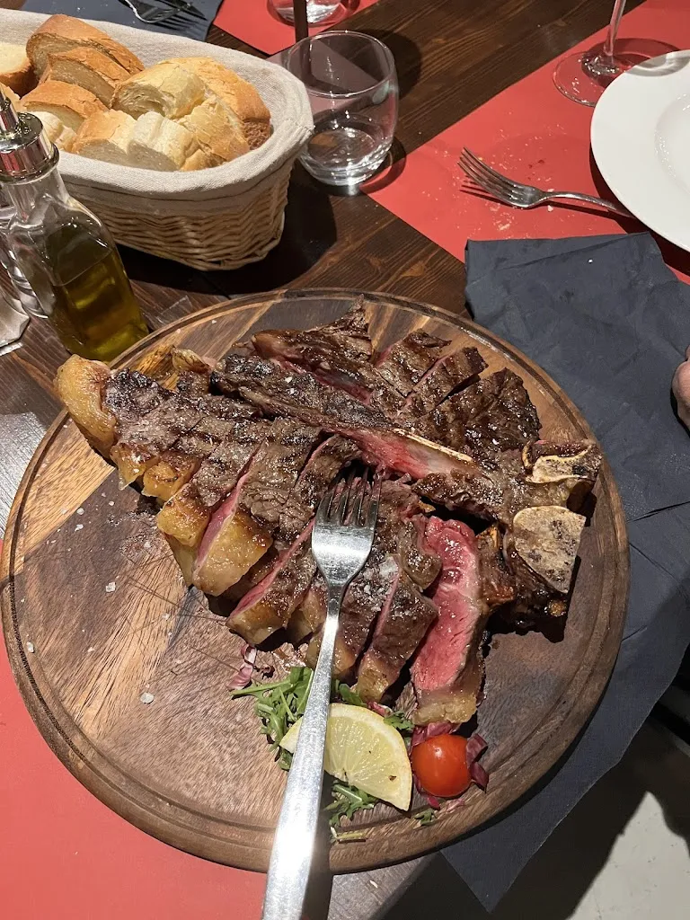 SIMONETTA GHIRETTI_Casa Mariam_Basilicagoiano_review